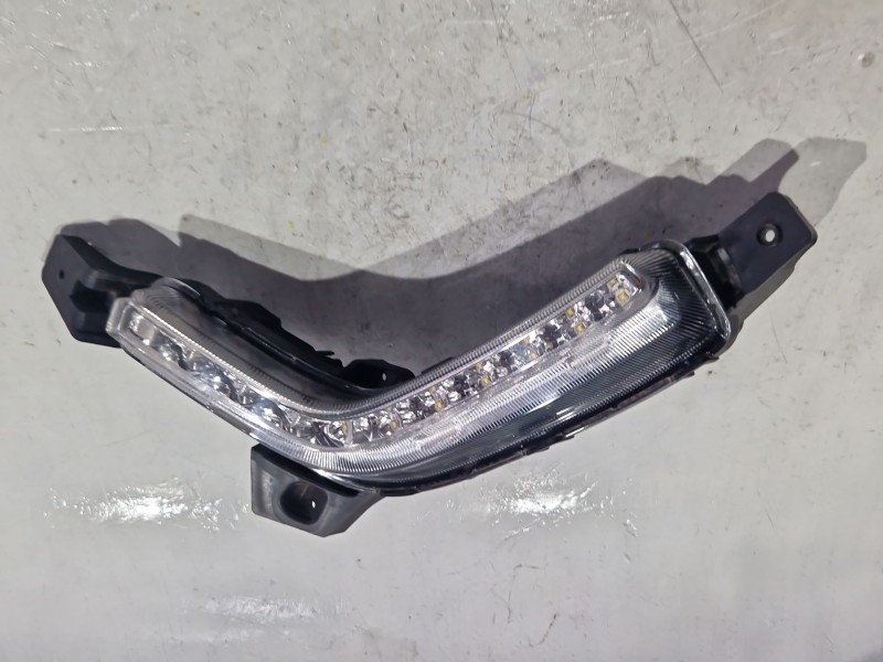 Recambio de faro luz diurna derecho para hyundai i10 (pa)(2007) 998 referencia OEM IAM 92202B90  