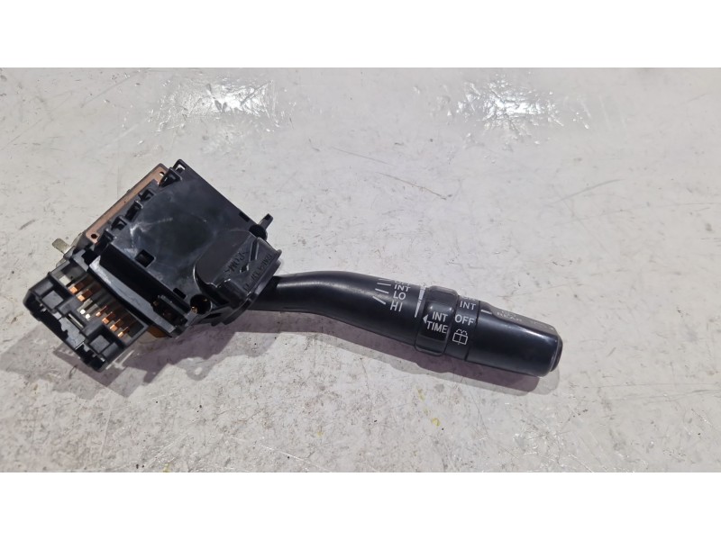 Recambio de mando limpiaparabrisas para toyota avensis (_t25_) 2.0 d-4d (cdt250_) referencia OEM IAM 17A164LH  