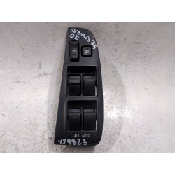 MANDO ELEVALUNAS DELANTERO IZQUIERDO 8480205210 