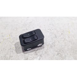 Recambio de mando elevalunas delantero izquierdo para opel astra f fastback (53_, 54_, 58_, 59_) 1.6 i referencia OEM IAM 133632