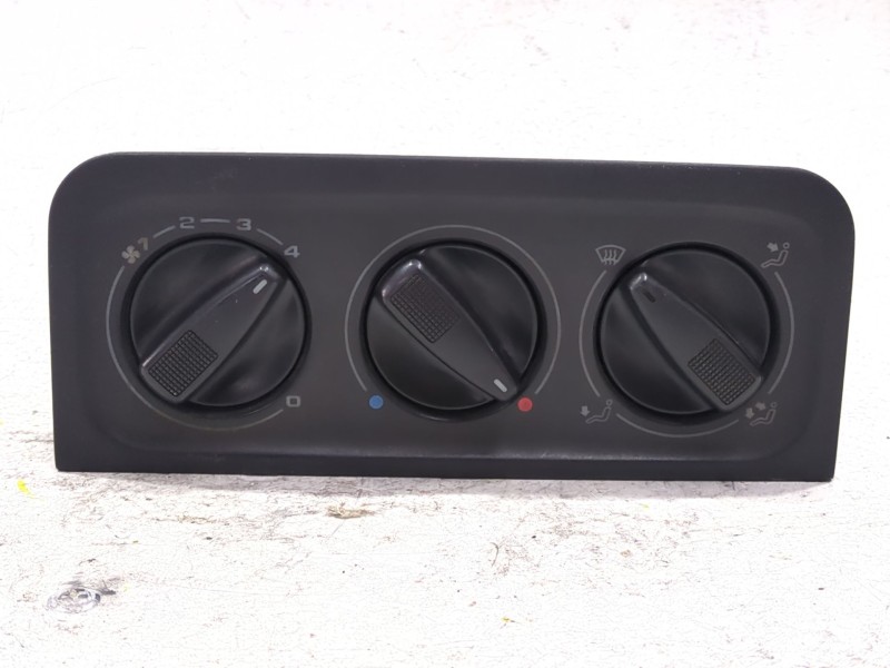 Recambio de mando climatizador para volkswagen golf iii (1h1) 1.9 tdi referencia OEM IAM 1H0819045C  