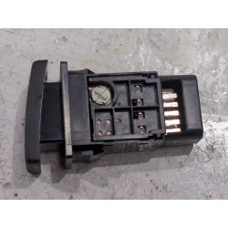 Recambio de boton emergencia para toyota avensis berlina (t25)(2003) executive berlina d-cat referencia OEM IAM 157963  