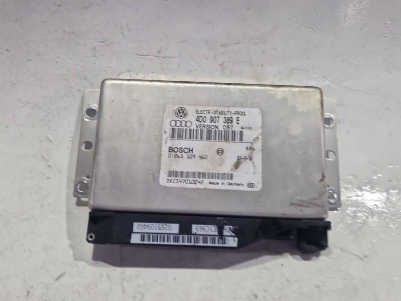 Recambio de centralita inyeccion para audi a8 d2 (4d2, 4d8) 3.3 tdi quattro referencia OEM IAM 4D0907389E  