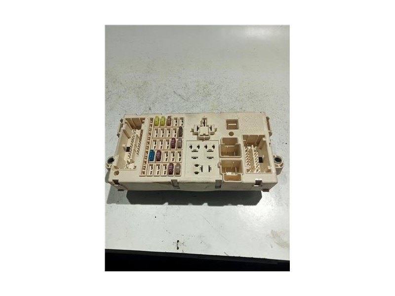 Recambio de caja fusibles/rele para peugeot 207 (2006) 1.4 confort [1,4 ltr. - 50 kw hdi] referencia OEM IAM 51786513  