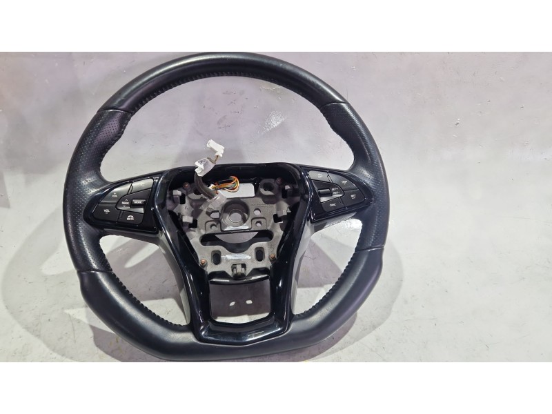 Recambio de volante para ssangyong tivoli 1.6 xdi 160 referencia OEM IAM BL80  