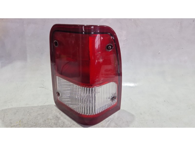 Recambio de piloto trasero derecho para hyundai galloper ii (jk-01) 2.5 td intercooler referencia OEM IAM EP1W  