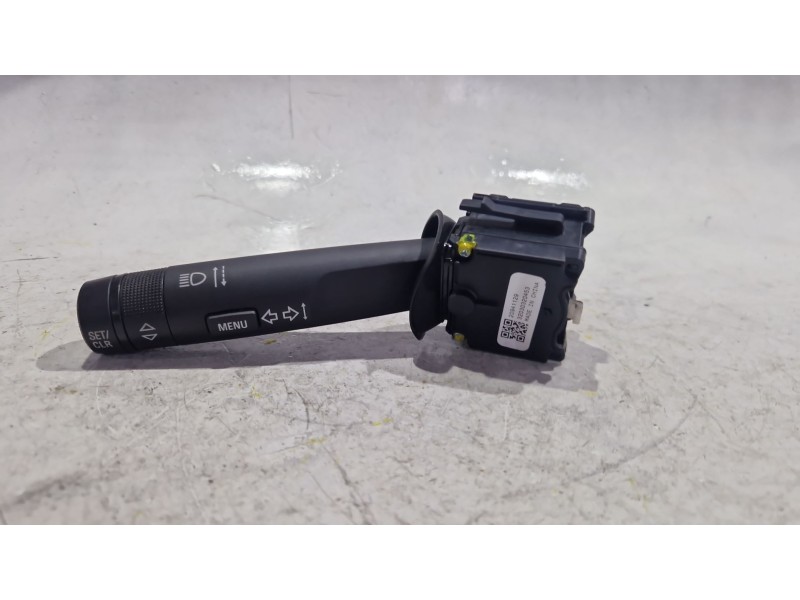 Recambio de mando intermitentes para chevrolet cruze a17dts referencia OEM IAM 20941129  