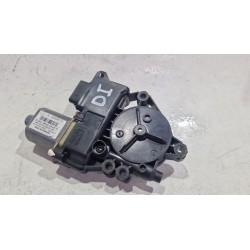 MOTOR ELEVALUNAS DELANTERO IZQUIERDO 824501P010 