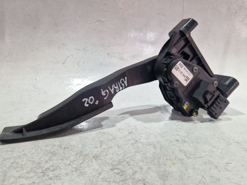 Recambio de pedal acelerador para opel astra g hatchback (t98) 1.6 (f08, f48) referencia OEM IAM 9157998  