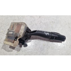 Recambio de mando intermitentes para toyota avensis berlina (t25)(2003) executive berlina d-cat referencia OEM IAM L9305110  