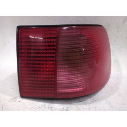 PILOTO TRASERO DERECHO 4D0945096 