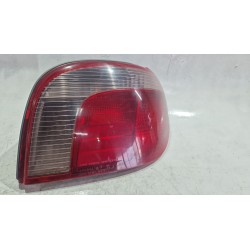 Recambio de piloto trasero derecho para toyota yaris (_p1_) 1.0 (scp10_) referencia OEM IAM 52004  