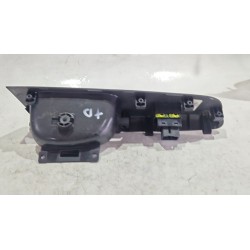 Recambio de mando elevalunas delantero derecho para kia venga (yn) 1.4 cvvt referencia OEM IAM 935801P600  