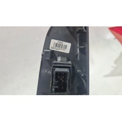 Recambio de mando elevalunas delantero derecho para kia venga (yn) 1.4 cvvt referencia OEM IAM 935801P600  