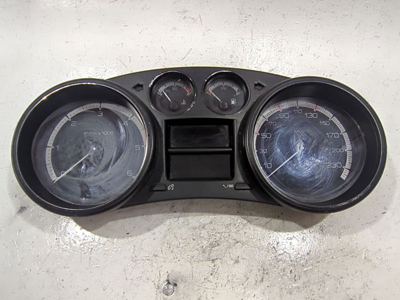 Recambio de cuadro completo para peugeot 308 (2007) 1.6 hdi referencia OEM IAM 9806132480  