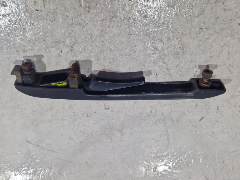 Recambio de manilla exterior puerta delantera derecha para ebro trade 2.8 d 69 cv referencia OEM IAM   