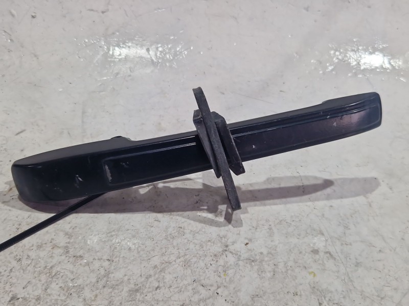 Recambio de maneta exterior lateral izquierda para ebro trade 2.8 d 69 cv referencia OEM IAM   