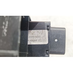 Recambio de mando multifuncion para toyota avensis (_t25_) 2.0 d-4d (cdt250_) referencia OEM IAM 183575  