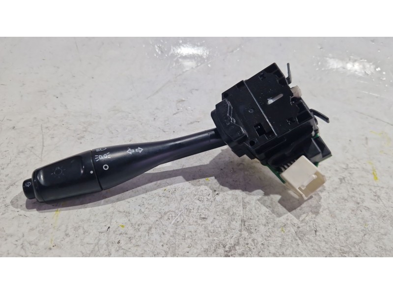 Recambio de mando intermitentes para mitsubishi montero classic (v2_w) 3.2 di-d referencia OEM IAM   