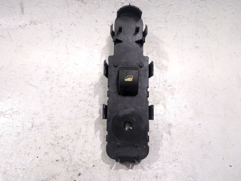 Recambio de mando elevalunas delantero derecho para peugeot 308 (2007) 1.6 hdi referencia OEM IAM 96565184XT  