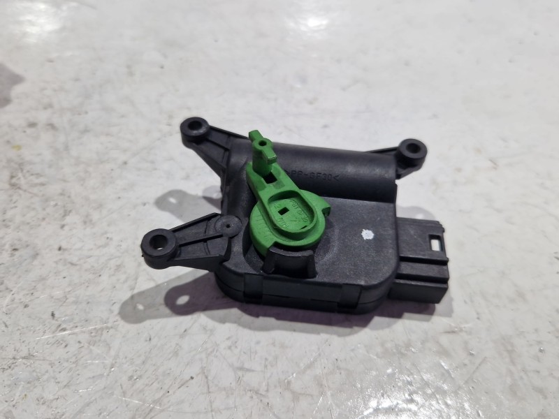 Recambio de motor trampilla calefaccion para audi a4 b6 (8e2) 1.9 tdi referencia OEM IAM 0132801303  
