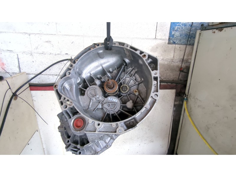 Recambio de caja cambios manual para renault laguna (b56)(1994) 1.9 dci (b56w) referencia OEM IAM PK1AA061  