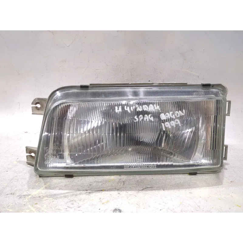 Recambio de faro delantero izquierdo para hyundai galloper ii (jk-01) 2.0 105 cv referencia OEM IAM 1090598  