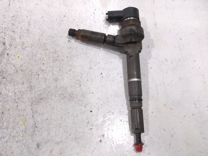 Recambio de inyector para opel astra h berlina (2004) 1.7 cdti referencia OEM IAM 0445110175  