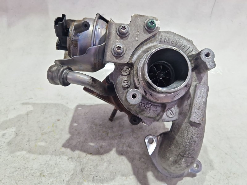 Recambio de turbo para ford focus iii 1.0 ecoboost referencia OEM IAM 9804119380  