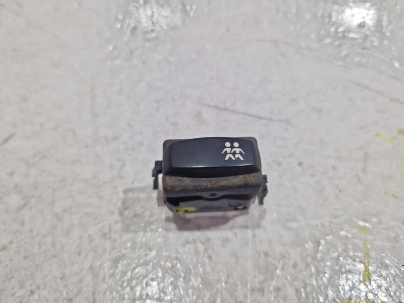 Recambio de interruptor para renault laguna ii (bg0/1_) 1.9 dci (bg0r, bg0e) referencia OEM IAM 2648803  