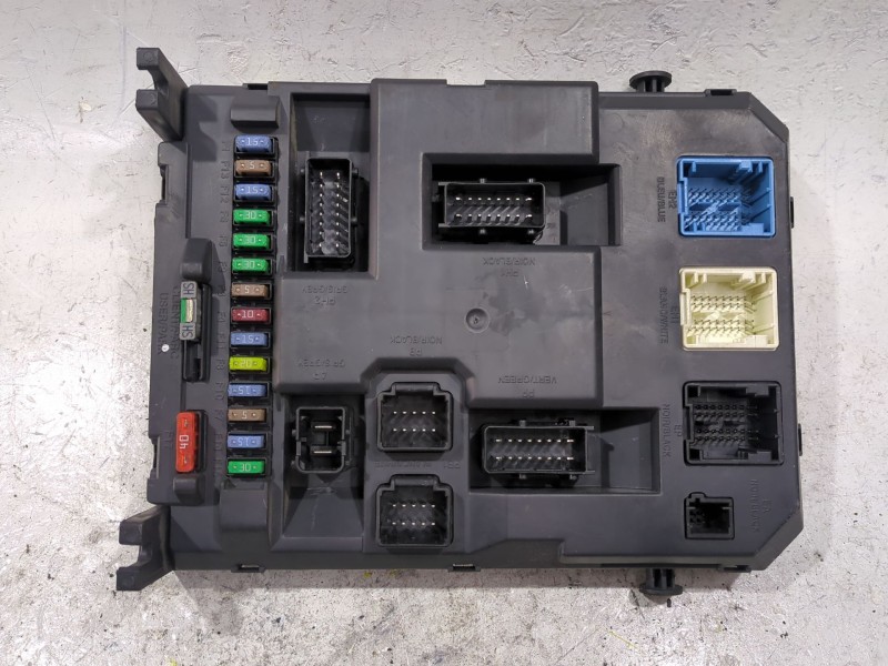 Recambio de caja reles / fusibles para peugeot 207/207+ (wa_, wc_) 1.4 hdi referencia OEM IAM 9664983080  