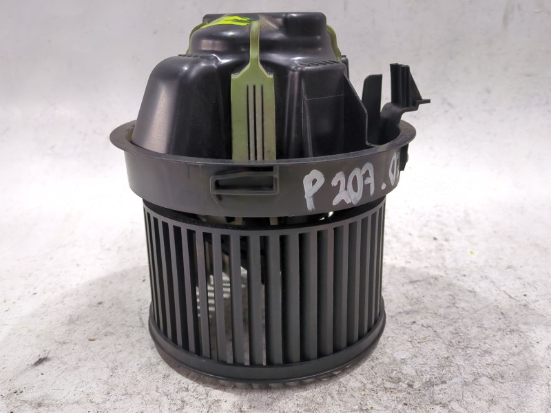 Recambio de motor calefaccion para peugeot 207 (2006) 1.4 16v referencia OEM IAM N102097A  