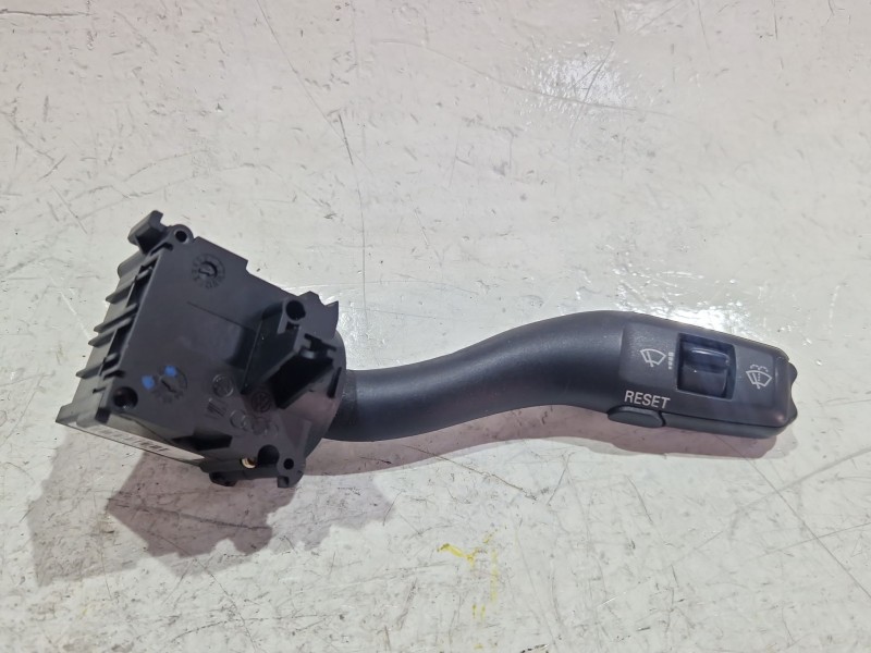 Recambio de mando limpiaparabrisas para audi a4 b7 (8ec) 3.0 tdi quattro referencia OEM IAM 4E0953503B  