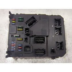 CAJA RELES / FUSIBLES S120104600L 