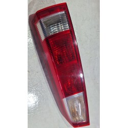 PILOTO TRASERO DERECHO 13203392 