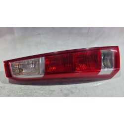 PILOTO TRASERO IZQUIERDO 13203393 
