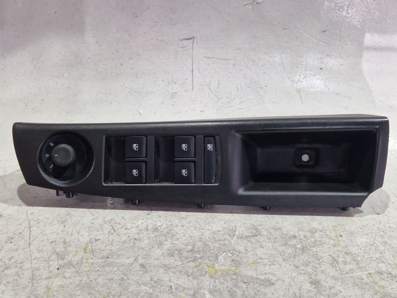 Recambio de mando elevalunas delantero izquierdo para chevrolet cruze a17dts referencia OEM IAM 94811325  