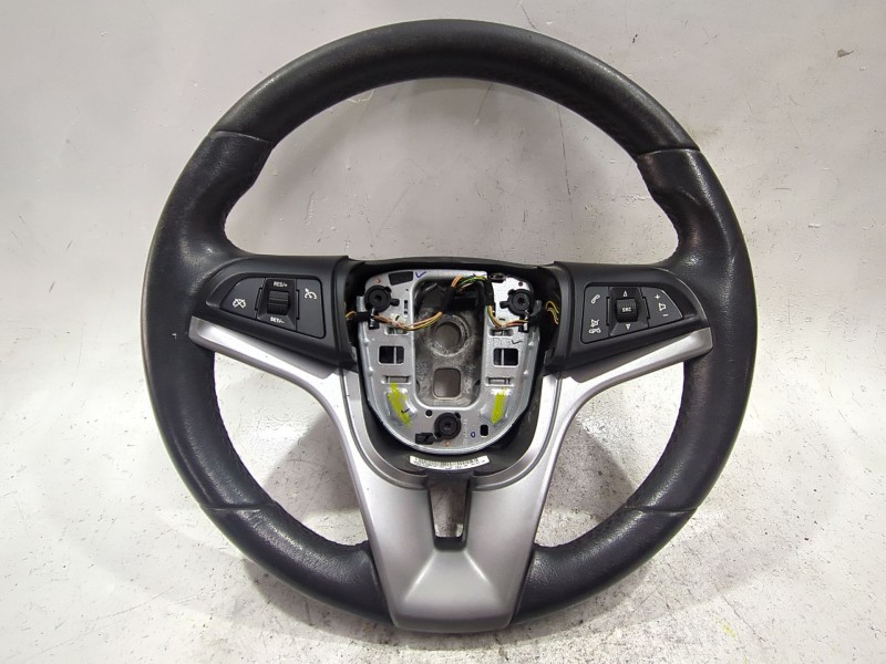 Recambio de volante para chevrolet cruze a17dts referencia OEM IAM 13391339  