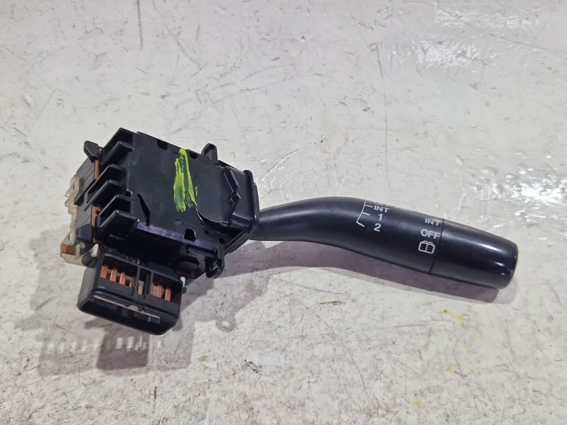 Recambio de mando limpiaparabrisas para mazda 323 f vi hatchback (bj) 2.0 td referencia OEM IAM 17B22LH  