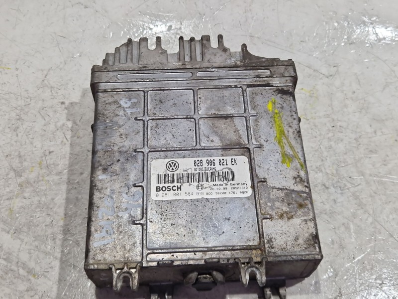 Recambio de centralita inyeccion para volkswagen golf iii (1h1) 1.9 tdi referencia OEM IAM 028906021EK  