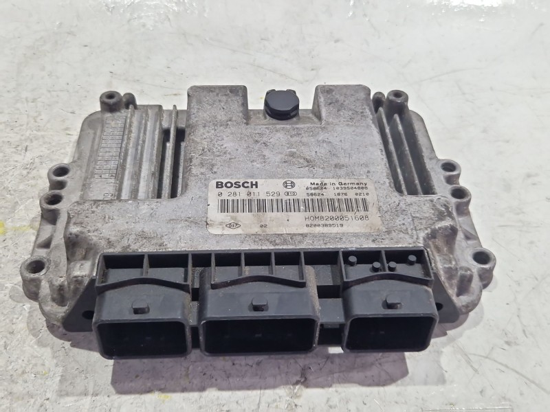 Recambio de centralita inyeccion para renault trafic ii furgón (fl) 1.9 dci 100 (fl0c) referencia OEM IAM 0281011529  