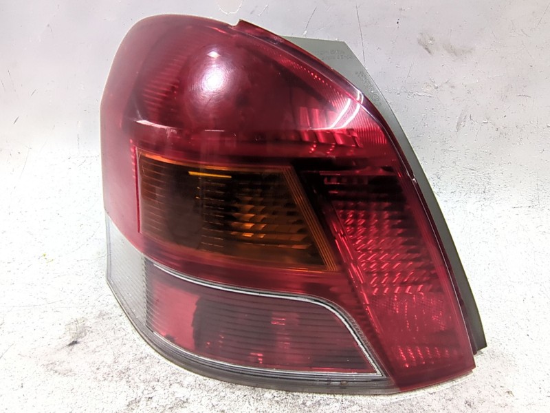 Recambio de piloto trasero izquierdo para toyota yaris (_p9_) 1.4 d-4d (nlp90_) referencia OEM IAM KOITO0D53  