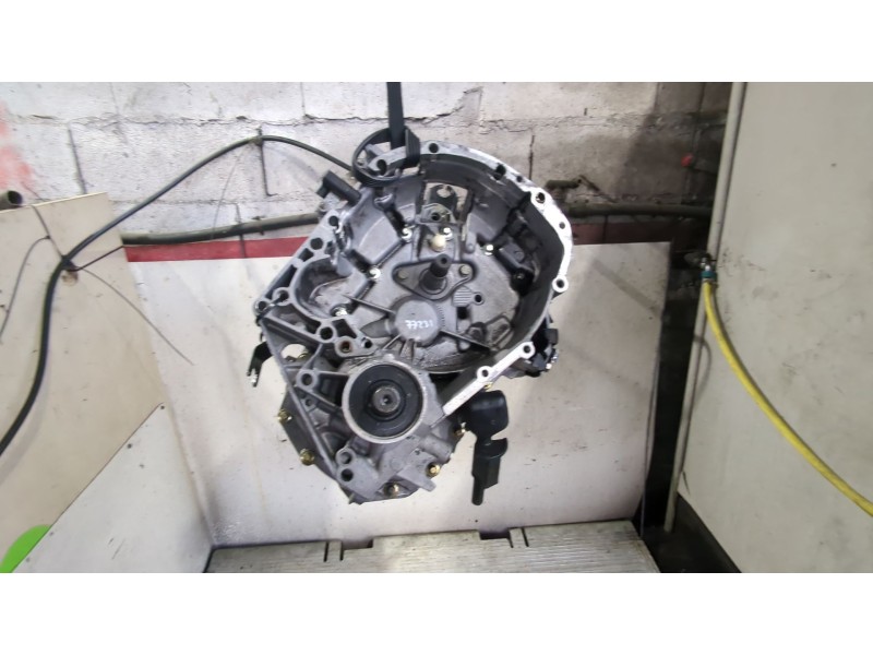 Recambio de caja cambios manual para renault scénic ii (jm0/1_) 1.9 dci (jm0g, jm12, jm1g, jm2c) referencia OEM IAM JC5113  