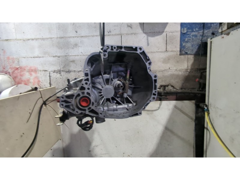 Recambio de caja cambios manual para nissan primera (p10) 2.0 16v referencia OEM IAM 32131 50J  