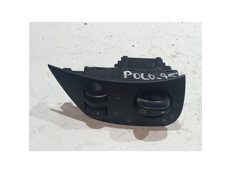 Recambio de mando de luces para volkswagen polo iii (6n1)(09.1994) 64 1.9 d referencia OEM IAM 6N1941531M  