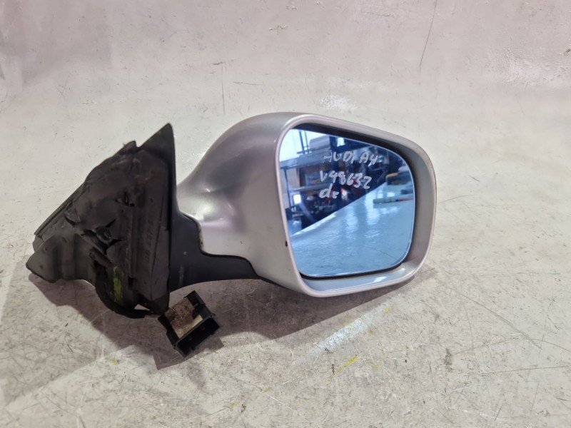 Recambio de retrovisor derecho para audi a4 b5 (8d2) 1.9 tdi referencia OEM IAM D0857544  