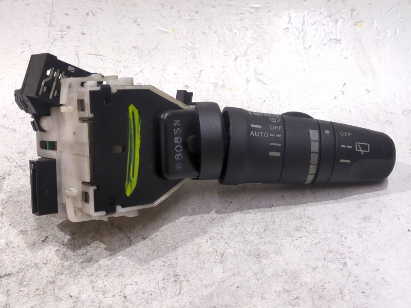 Recambio de mando limpiaparabrisas para nissan note 1.6 gasolina referencia OEM IAM 6808SN  