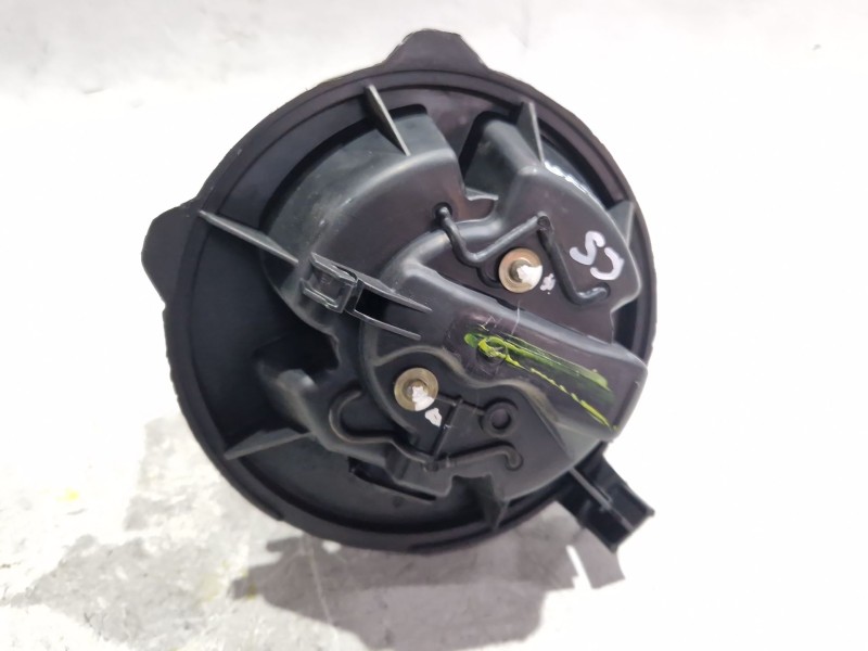 Recambio de motor calefaccion para citroën c5 berlina hdi (dcrhzb, dcrhze) referencia OEM IAM F664513V  