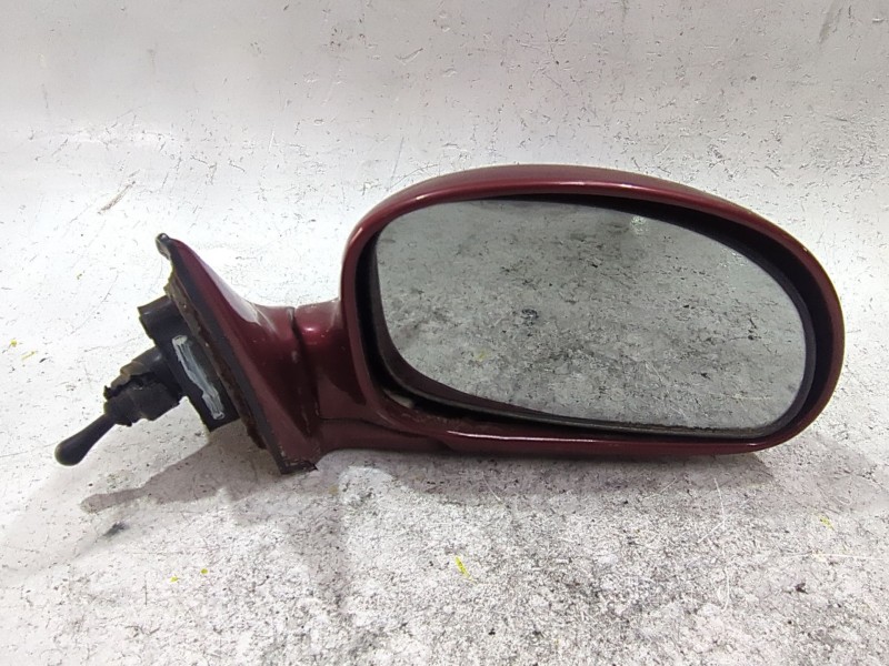 Recambio de retrovisor derecho para hyundai lantra berlina (rd)(1996) 1.6 i referencia OEM IAM E13014021  