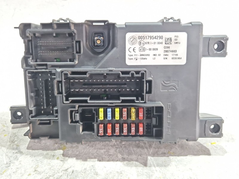 Recambio de caja reles / fusibles para fiat iii punto (199)(2012) 1.3 referencia OEM IAM 00517954290  